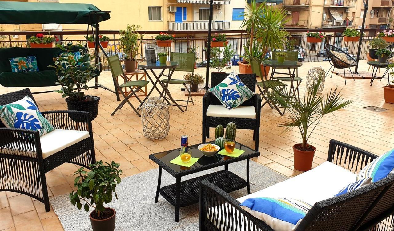 Civico 20 Bed and Breakfast Palermo Exteriör bild